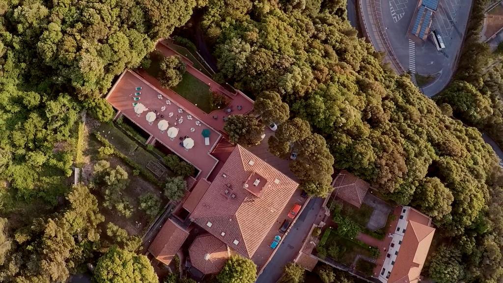 Hotel La Vedetta Ливорно Экстерьер фото
