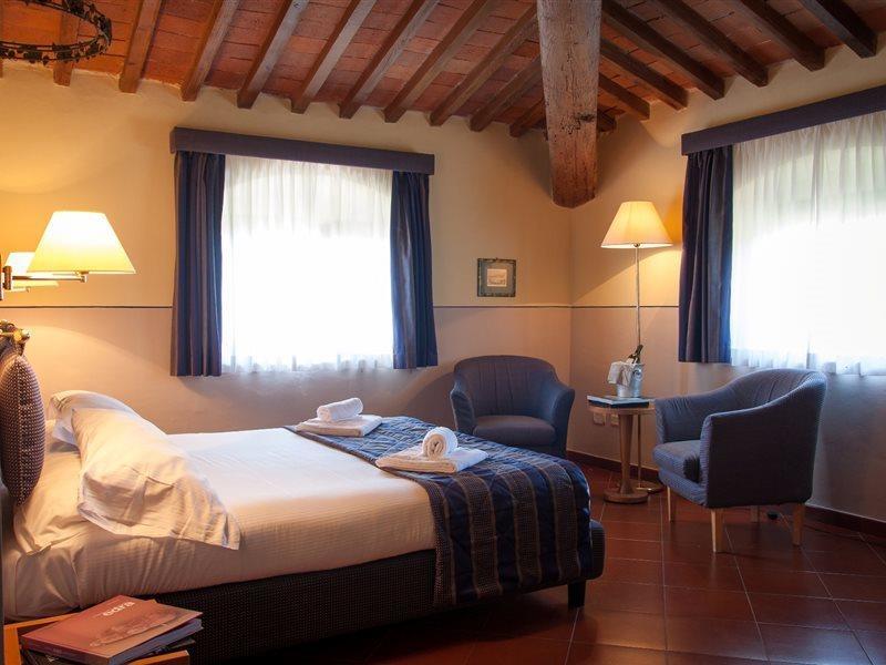 Hotel La Vedetta Ливорно Экстерьер фото