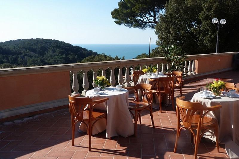 Hotel La Vedetta Ливорно Экстерьер фото