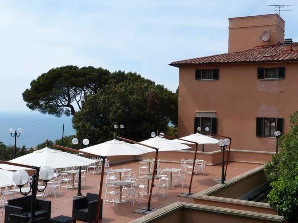 Hotel La Vedetta Ливорно Экстерьер фото